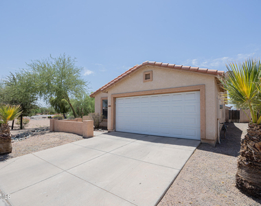 6413 W Elwood Street - Photo Thumbnail 2