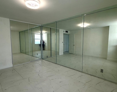 111 Briny Avenue - Photo Thumbnail 12