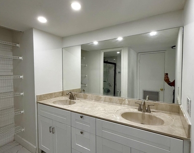 111 Briny Avenue - Photo Thumbnail 18