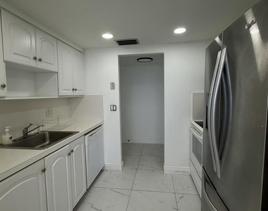 111 Briny Avenue - Photo Thumbnail 3