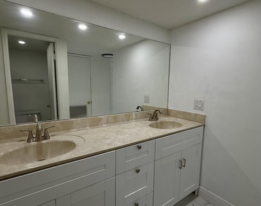 111 Briny Avenue - Photo Thumbnail 16