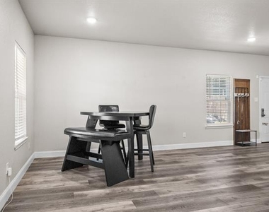 850 E Harvey Avenue - Photo Thumbnail 11
