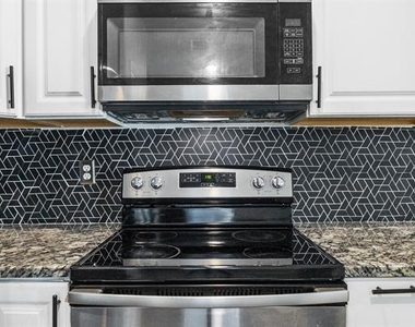 850 E Harvey Avenue - Photo Thumbnail 5