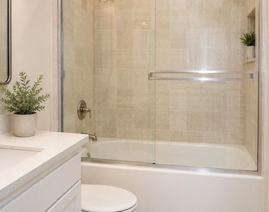 5104 N 32nd Street - Photo Thumbnail 6