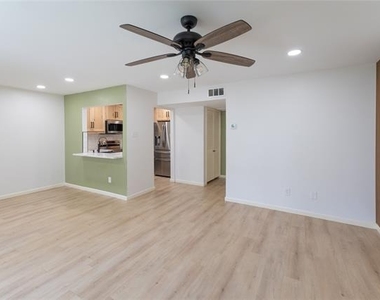 5881 Preston View Boulevard - Photo Thumbnail 1
