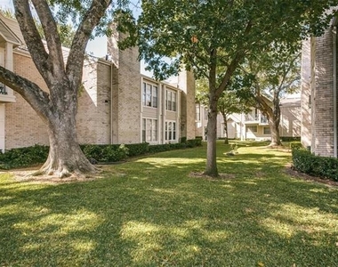 5881 Preston View Boulevard - Photo Thumbnail 9