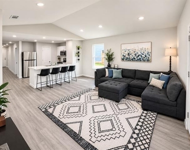 145 Bluebonnet Way - Photo Thumbnail 4