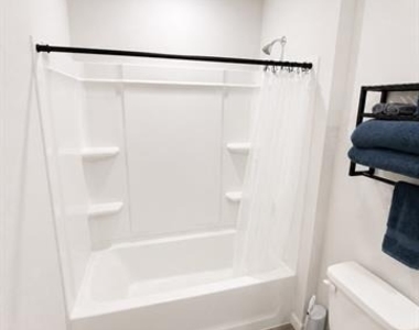 145 Bluebonnet Way - Photo Thumbnail 16