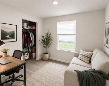 145 Bluebonnet Way - Photo Thumbnail 18