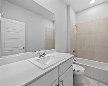 3508 Brazos Drive - Photo Thumbnail 7