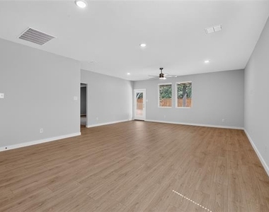 3508 Brazos Drive - Photo Thumbnail 16