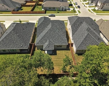 3508 Brazos Drive - Photo Thumbnail 34