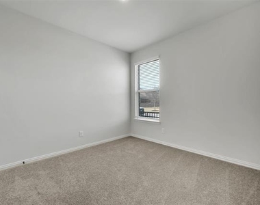 2650 Bechtol Street - Photo Thumbnail 23