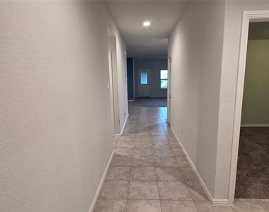 3128 Winoak Drive - Photo Thumbnail 1