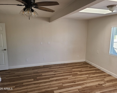 145 W Wickenburg Way W - Photo Thumbnail 2