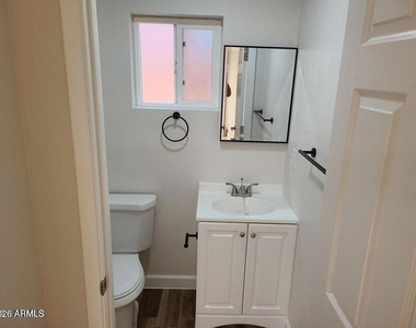 145 W Wickenburg Way W - Photo Thumbnail 3