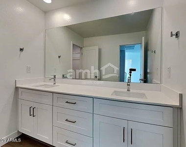 4536 S 98th Ln Street - Photo Thumbnail 1