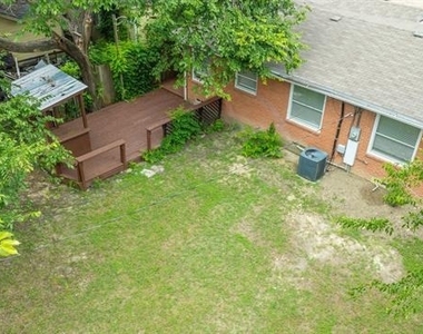 10628 Benbrook Drive - Photo Thumbnail 27