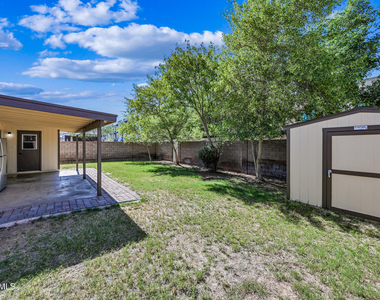 1252 E El Parque Drive - Photo Thumbnail 18
