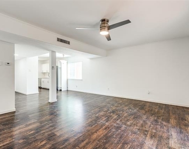 1300 Pioneer Lane - Photo Thumbnail 6