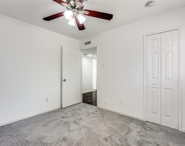 1300 Pioneer Lane - Photo Thumbnail 17