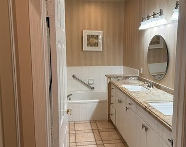 8884 Shoal Creek Lane - Photo Thumbnail 19