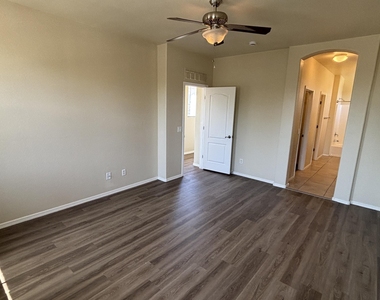 3899 S Cricket Drive - Photo Thumbnail 11