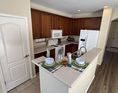 3899 S Cricket Drive - Photo Thumbnail 5