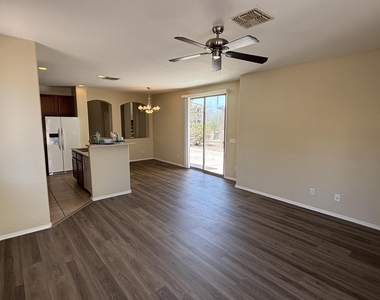 3899 S Cricket Drive - Photo Thumbnail 8