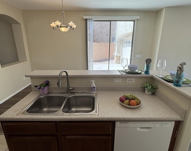 3899 S Cricket Drive - Photo Thumbnail 6