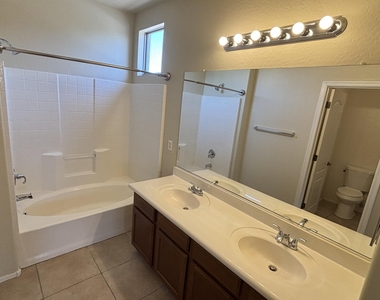 3899 S Cricket Drive - Photo Thumbnail 12