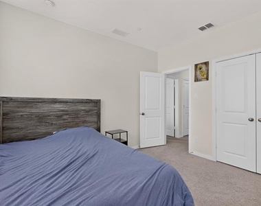 605 Friendswood - Photo Thumbnail 22