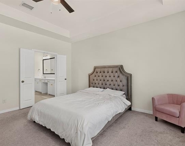 605 Friendswood - Photo Thumbnail 16