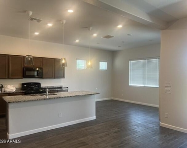 21730 E Caldwells Court - Photo Thumbnail 7