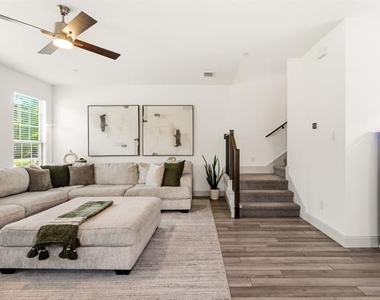 3720 Dutchess Drive - Photo Thumbnail 3