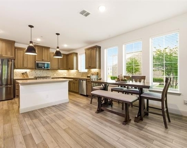 3720 Dutchess Drive - Photo Thumbnail 7