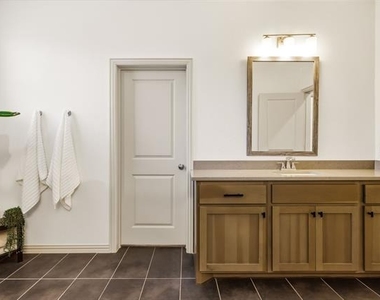 3720 Dutchess Drive - Photo Thumbnail 23