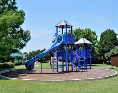 1316 Marwood Court - Photo Thumbnail 29