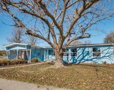 1701 Merrywood Way - Photo Thumbnail 1