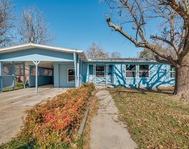 1701 Merrywood Way - Photo Thumbnail 2