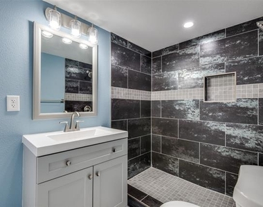 1701 Merrywood Way - Photo Thumbnail 20