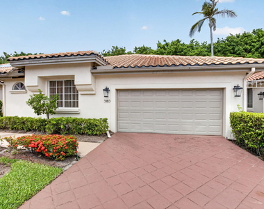 5183 Nw 26th Circle - Photo Thumbnail 4