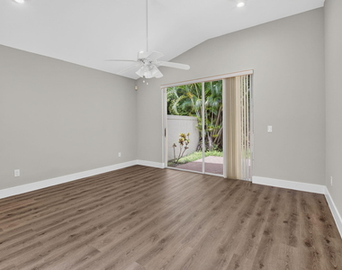5183 Nw 26th Circle - Photo Thumbnail 23