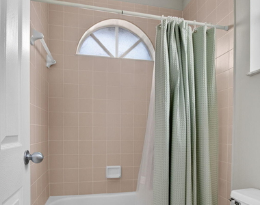 5183 Nw 26th Circle - Photo Thumbnail 34