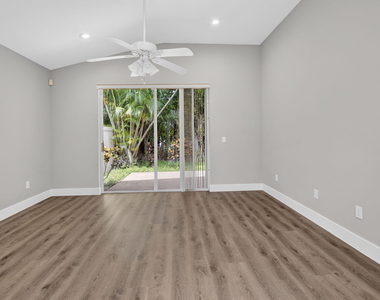 5183 Nw 26th Circle - Photo Thumbnail 24