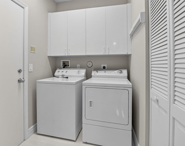 5183 Nw 26th Circle - Photo Thumbnail 22