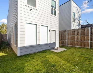 2224 Dyson Street - Photo Thumbnail 16