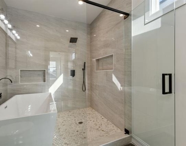 2224 Dyson Street - Photo Thumbnail 10