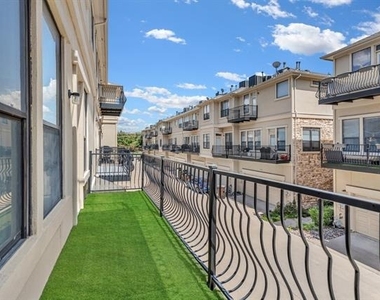 5744 Robbie Road - Photo Thumbnail 16