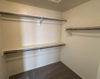 51 N Del Pueblo Place - Photo Thumbnail 17